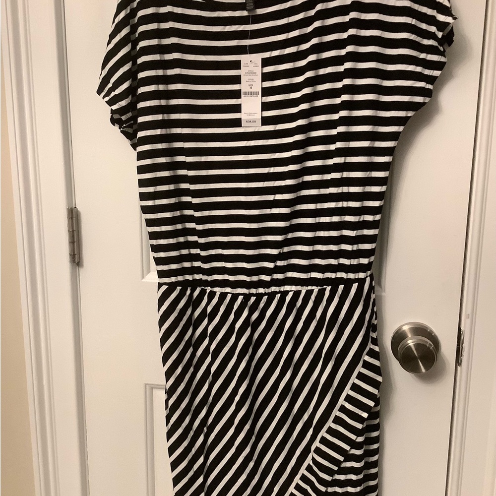 NWT White House Black Market Dress
